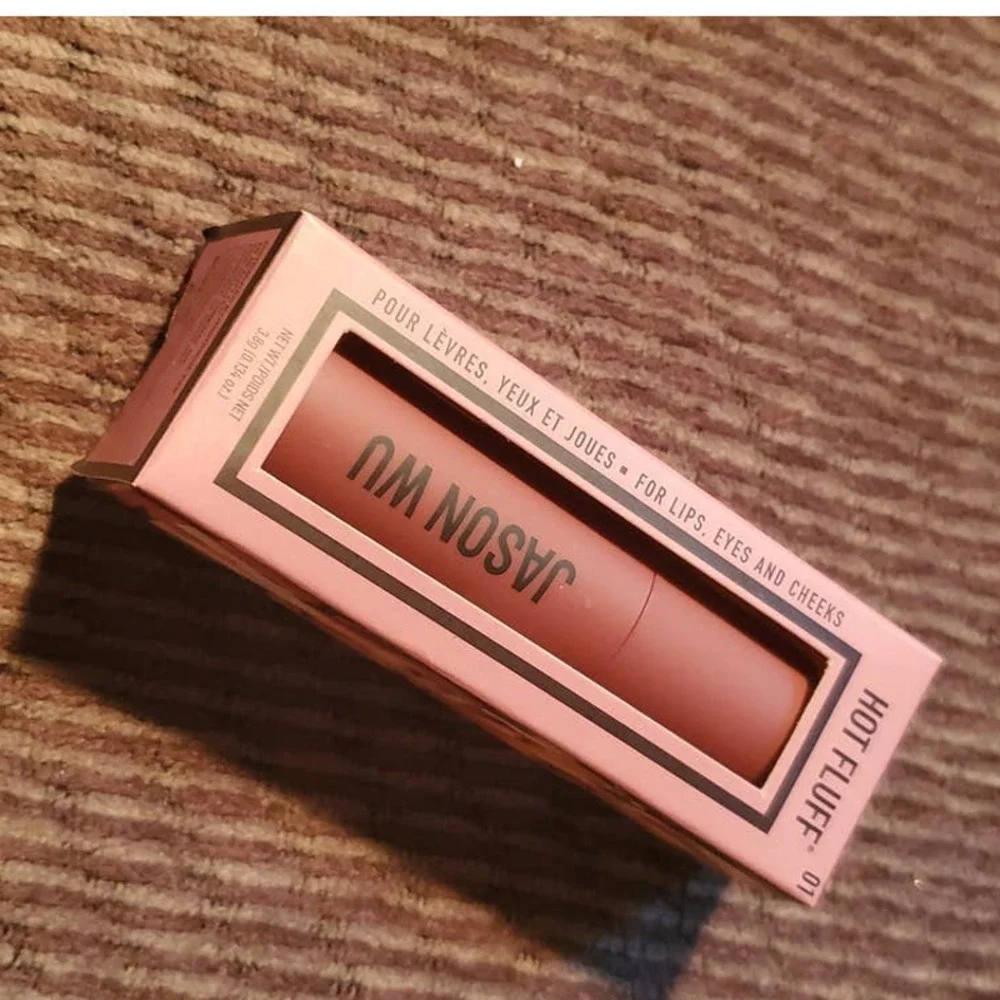 NEW Jason Wu Beauty Hot Fluff Lipstick in Jelly Roll - 0.134oz
